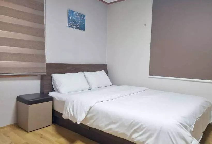 モーテル Charlie Hotel Jeju
