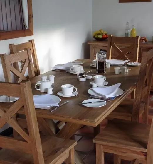 Old Bears Barn Bed And Breakfast