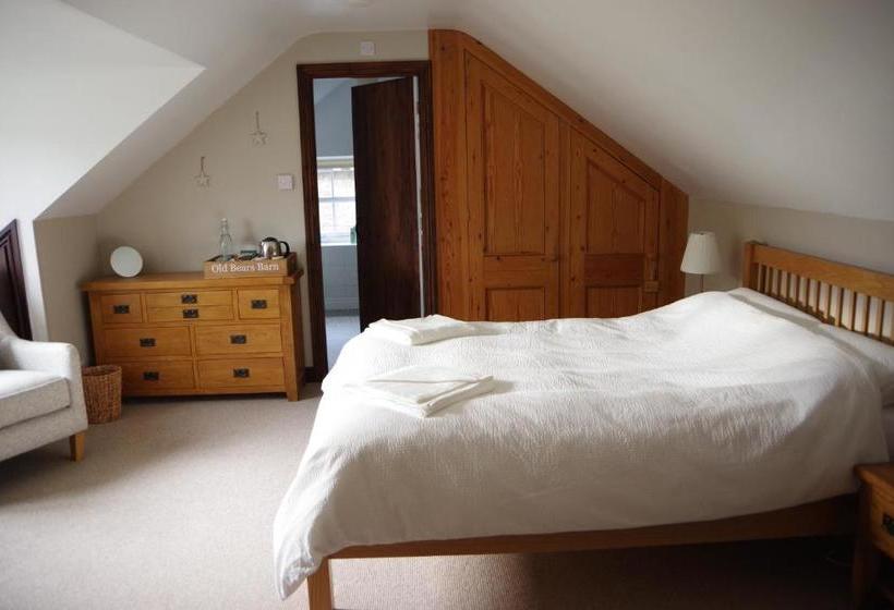 Old Bears Barn Bed And Breakfast