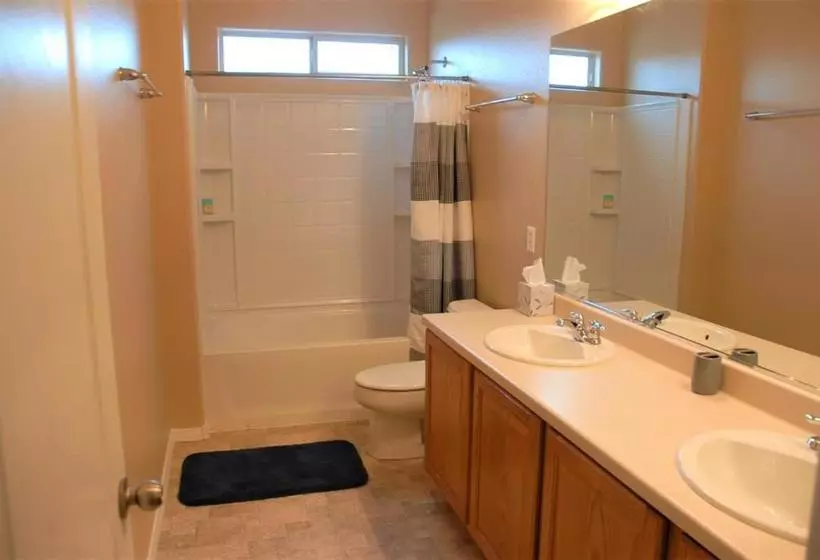 ペンション 5 Bdrm-15 Min To Vegas Stripnellisairportspdway