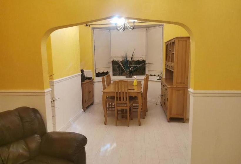 פנסיון Dragon S Rest