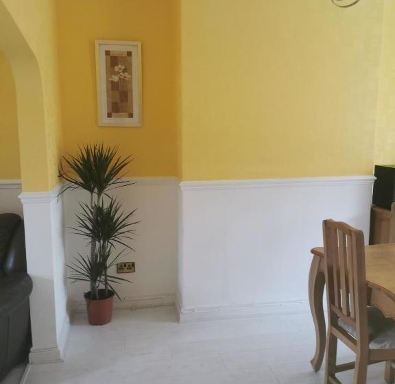 פנסיון Dragon S Rest