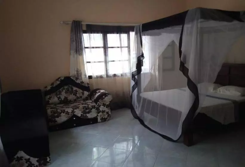 پانسیون Fahari House Watamu