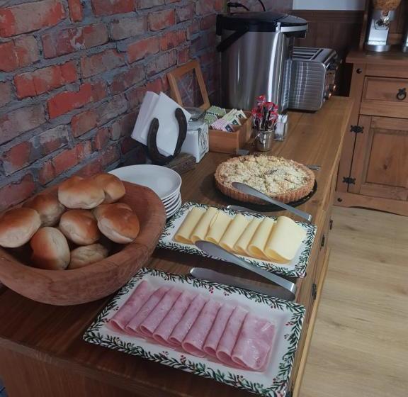 פנסיון Hostal Lago Cóndor