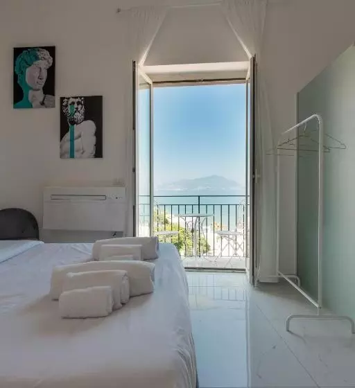 ペンション Naro Suites And Rooms