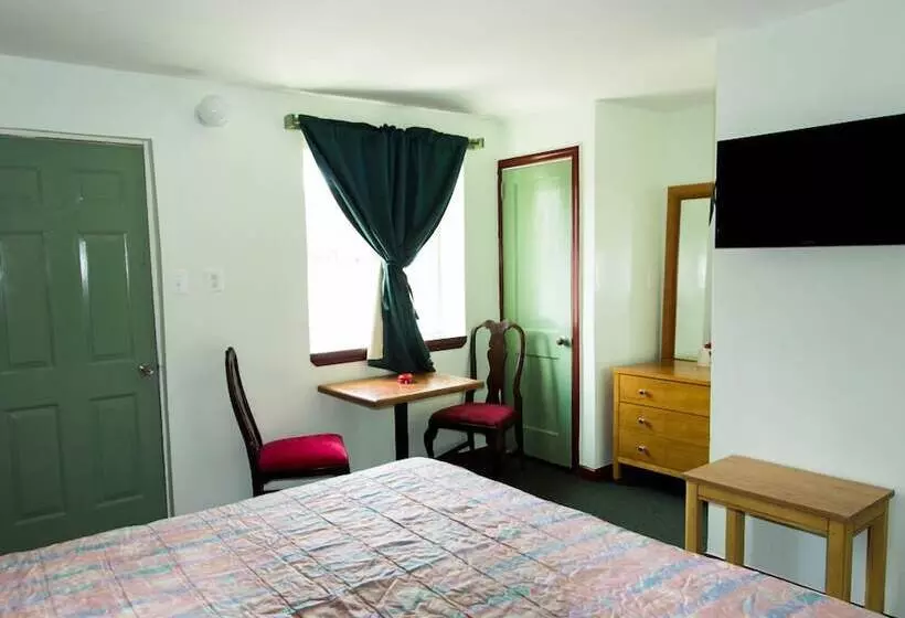 Bay Drive Motel