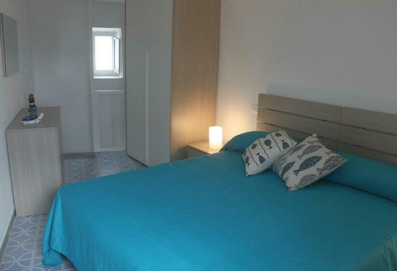 住宿加早餐 Camere Dieci Maggio Beb Dory, Nemo, Guizzo