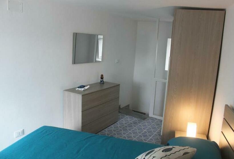 住宿加早餐 Camere Dieci Maggio Beb Dory, Nemo, Guizzo