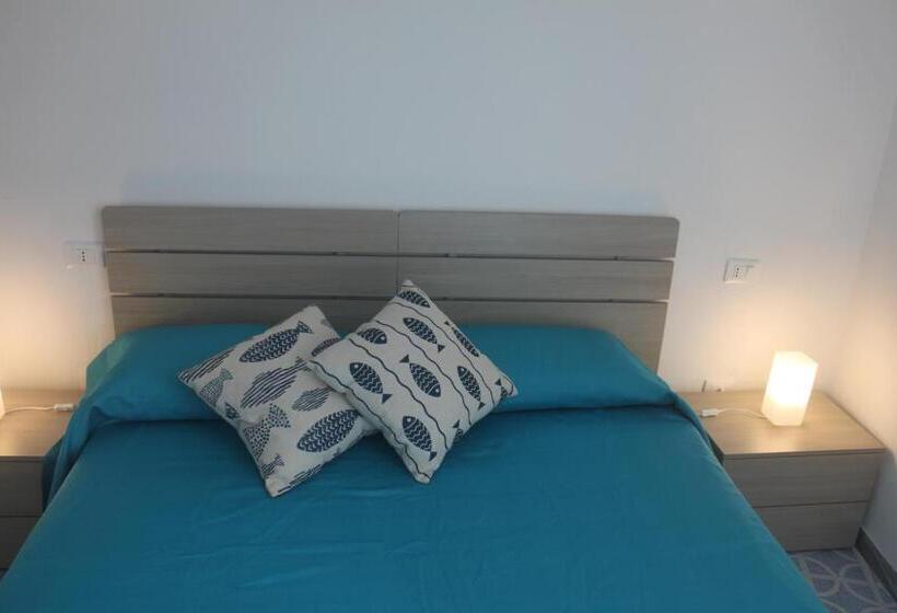 住宿加早餐 Camere Dieci Maggio Beb Dory, Nemo, Guizzo