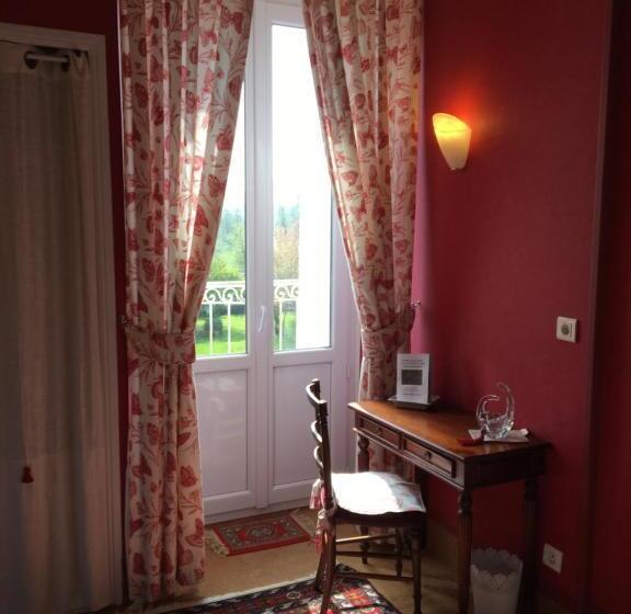 ベッドアンドブレックファースト Chambres D'hôtes & Gites La Chatellenie