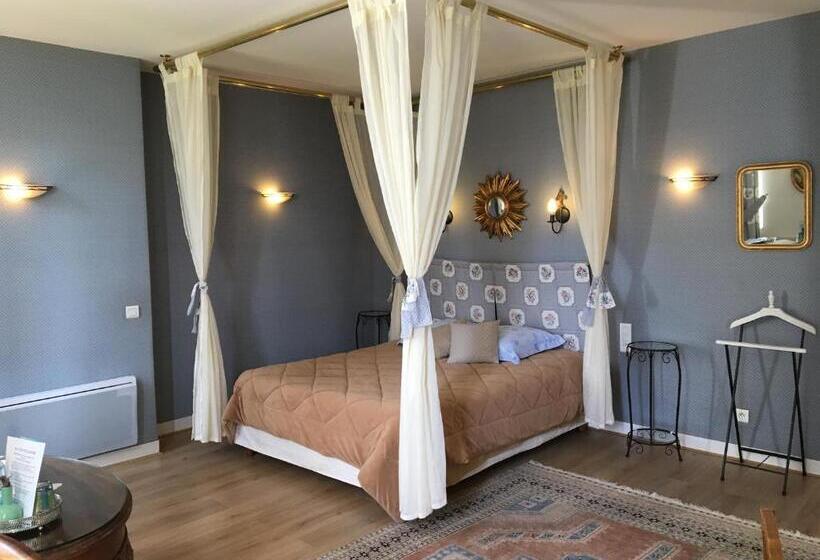 ベッドアンドブレックファースト Chambres D'hôtes & Gites La Chatellenie