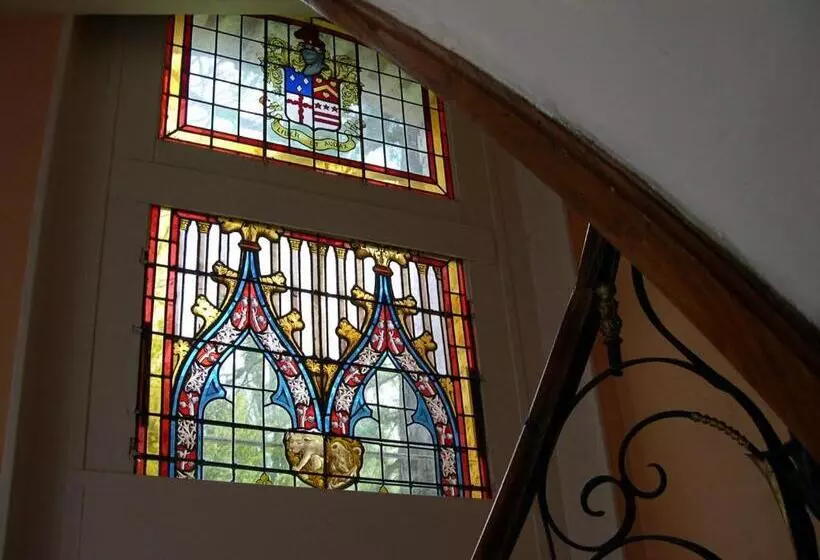 ベッドアンドブレックファースト Chambres D'hôtes & Gites La Chatellenie