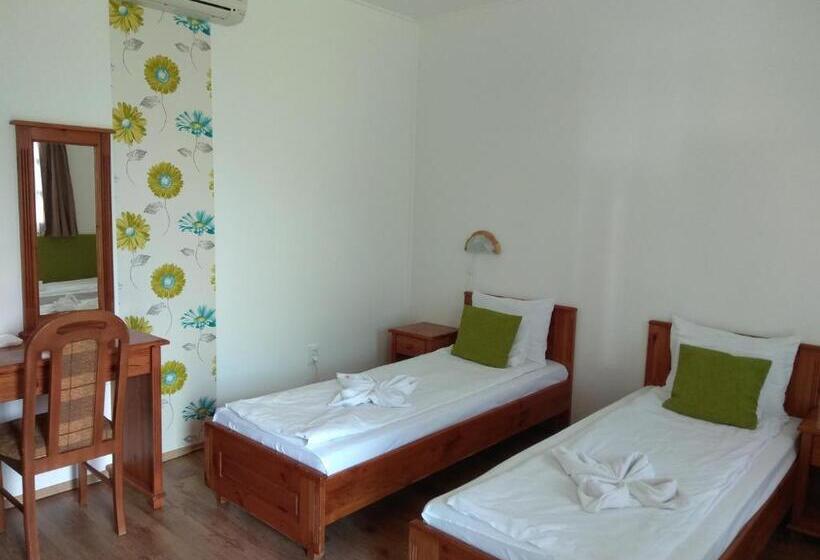 민박 Nádas Pihenőpark