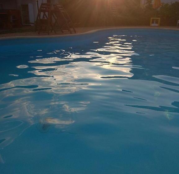 민박 Nádas Pihenőpark