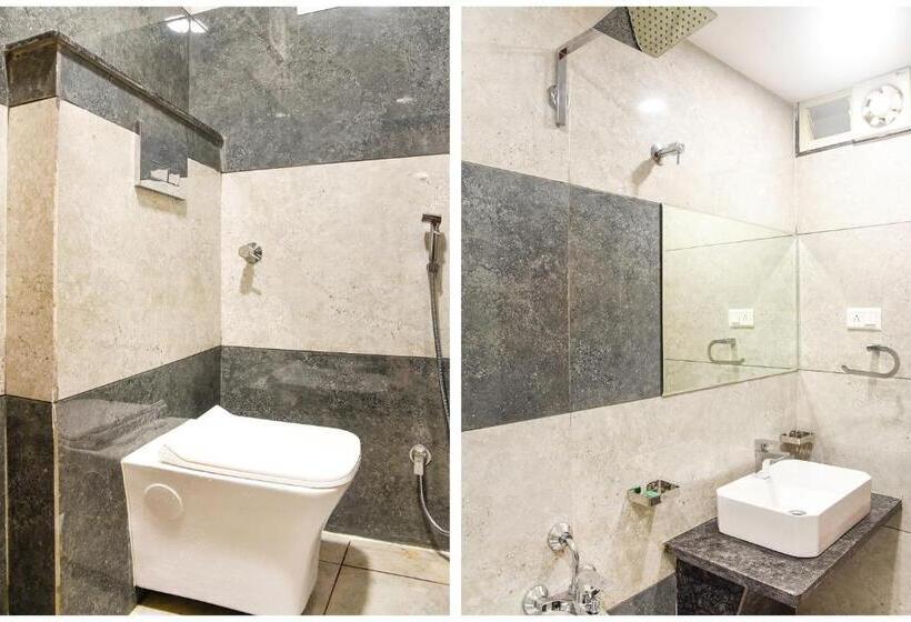 Collection O 78427 Hotel Raj Regent