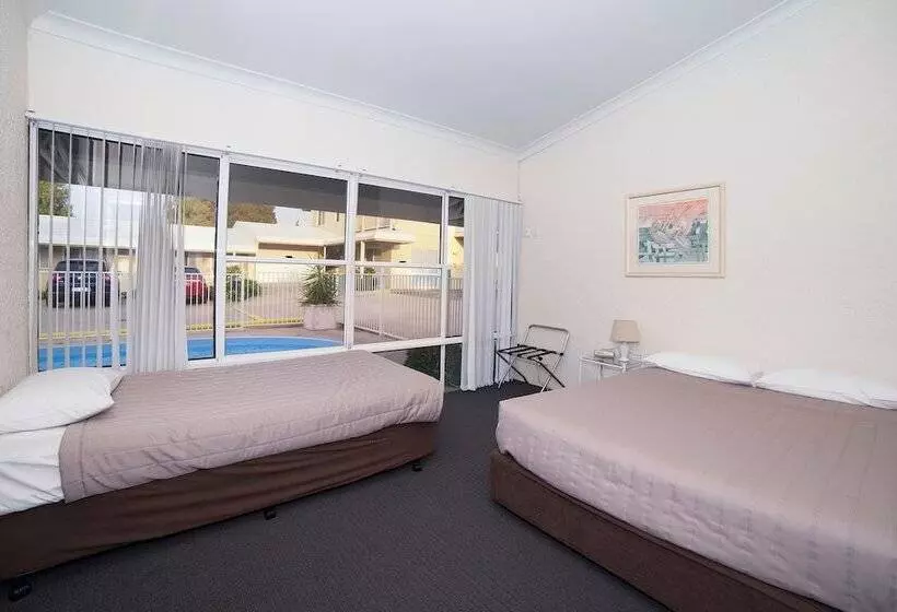 Motelli Boulevarde Motor Inn