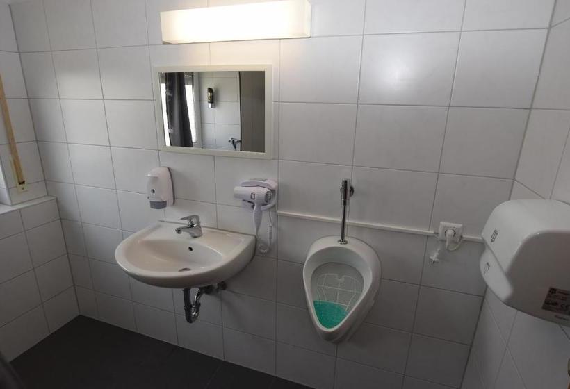 بنسيون Monteurzimmer Messe Airport