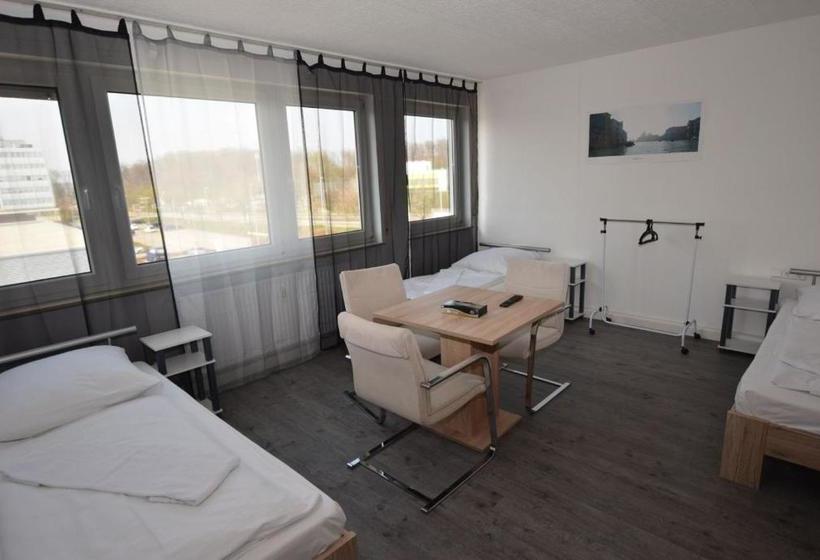 بنسيون Monteurzimmer Messe Airport