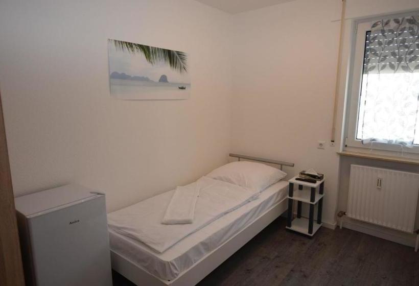 بنسيون Monteurzimmer Messe Airport