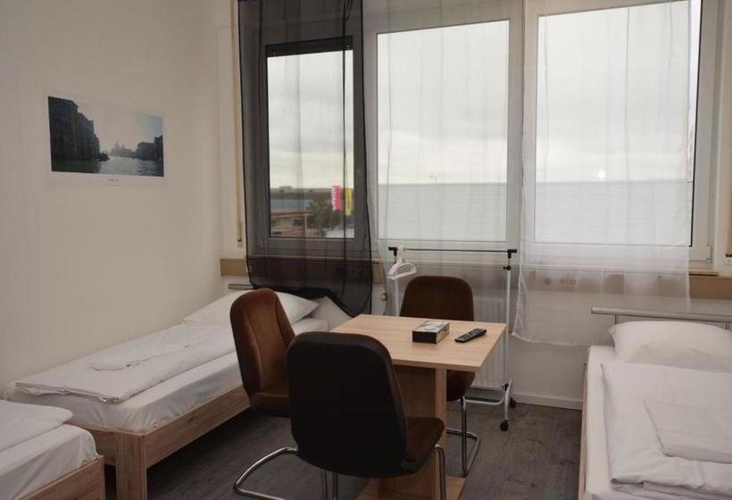 بنسيون Monteurzimmer Messe Airport
