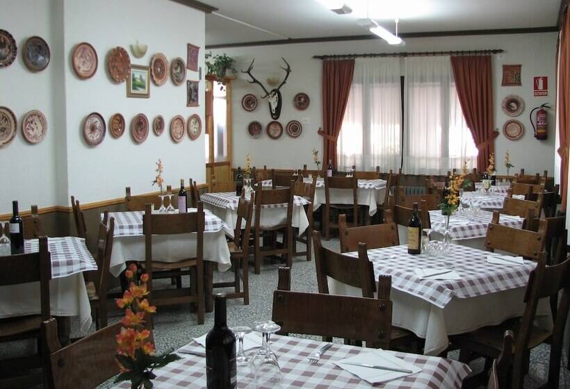 Apartamentos Jucar   Hotel Rural