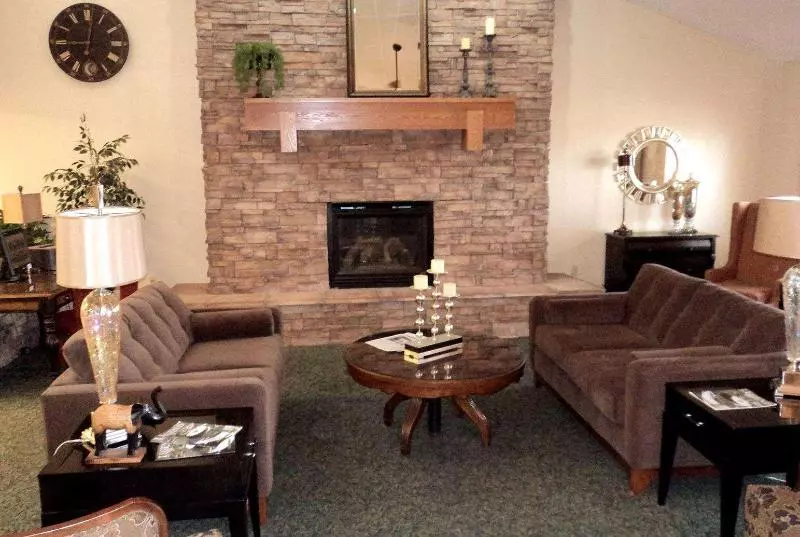 هتل Americinn By Wyndham Garden City