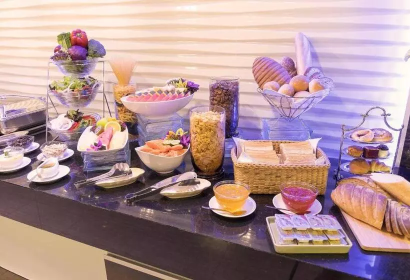 Aspen Suites Hotel Sukhumvit 2