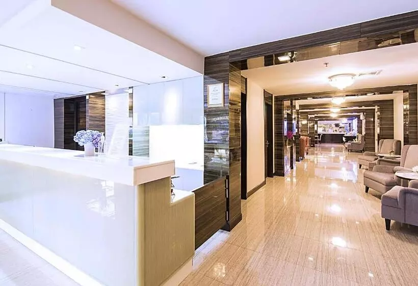Aspen Suites Hotel Sukhumvit 2