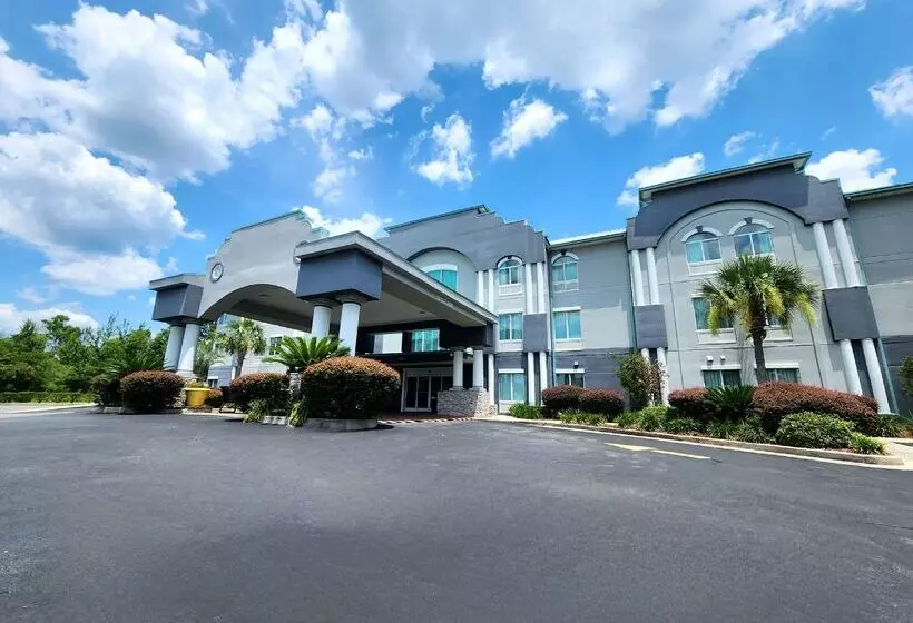 酒店 Best Western Plus Blue Angel Inn