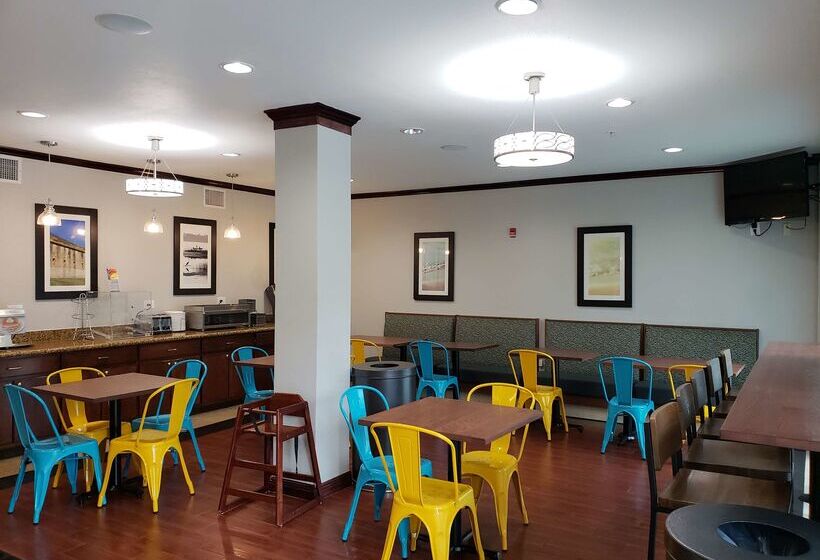 ホテル Best Western Plus Blue Angel Inn