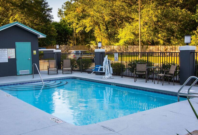 ホテル Best Western Plus Blue Angel Inn