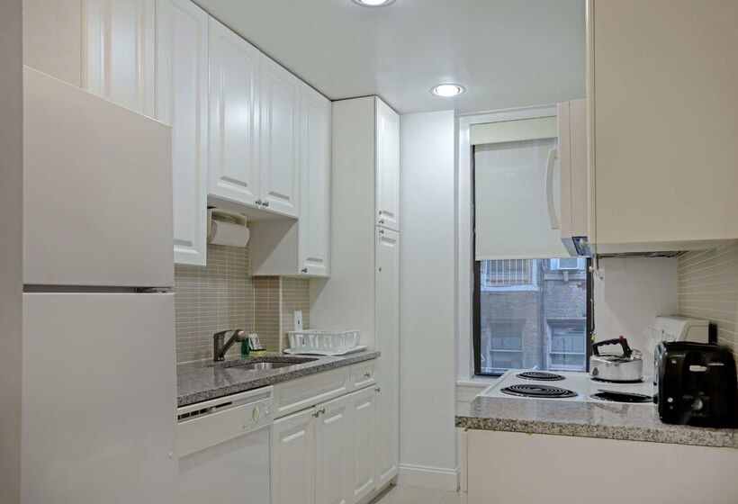 호텔 Best Western Plus Hospitality House Suites