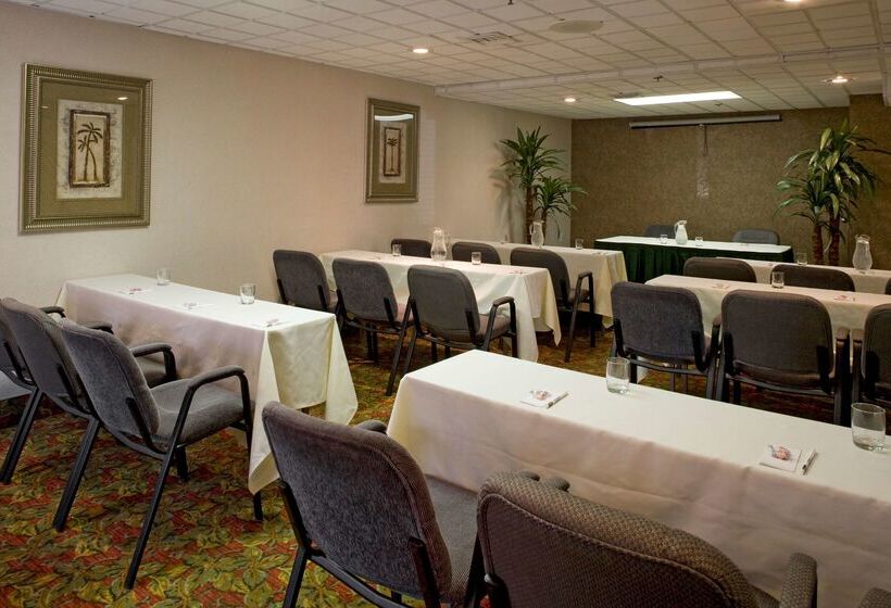 호텔 Quality Inn Jacksonville   Orange Park Near Naval Air Station