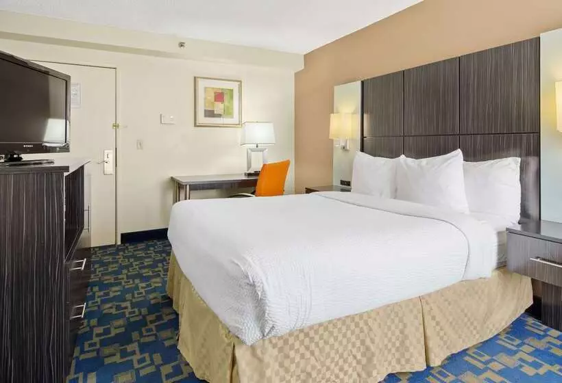 בית מלון כפרי Quality Inn Jacksonville   Orange Park Near Naval Air Station