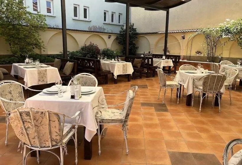 酒店 Bistra & Galina