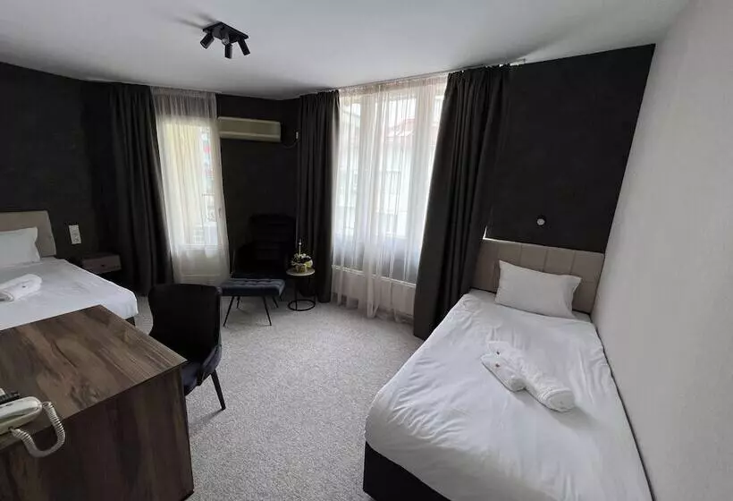 酒店 Bistra & Galina