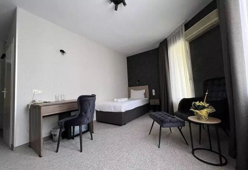 酒店 Bistra & Galina