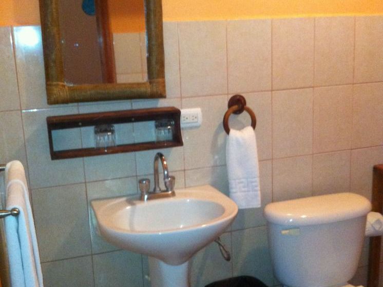 هتل California Manuel Antonio