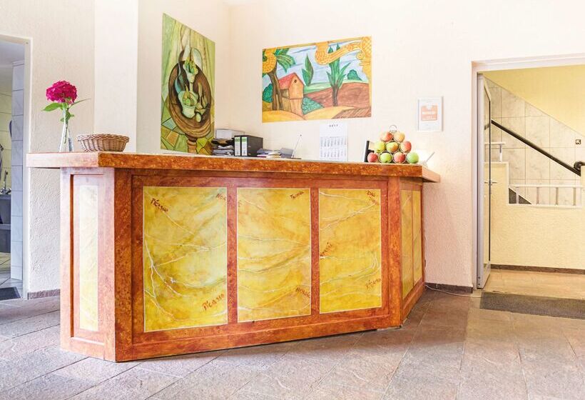 בית מלון כפרי City Kiel By Premiere Classe