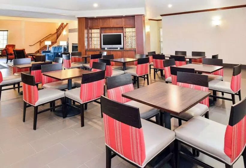 酒店 Comfort Inn & Suites Madison North