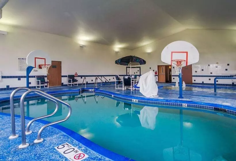 酒店 Comfort Inn & Suites Madison North