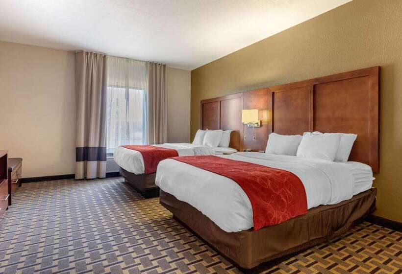 فندق Comfort Suites