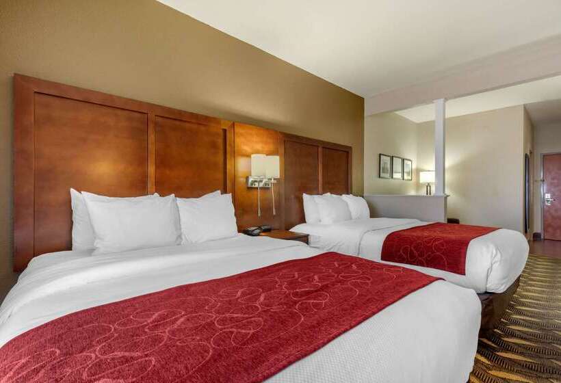 فندق Comfort Suites