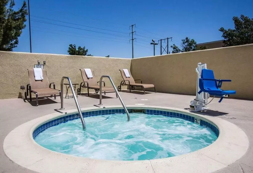 酒店 Comfort Suites Victorville Hesperia