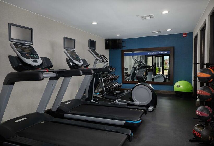 בית מלון כפרי Hampton Inn Bartlesville