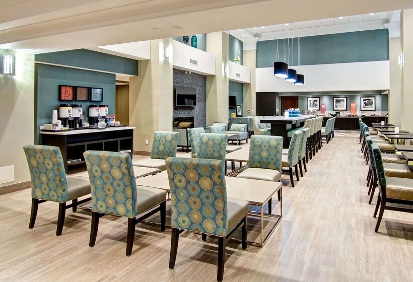 Отель Hampton Inn By Hilton London