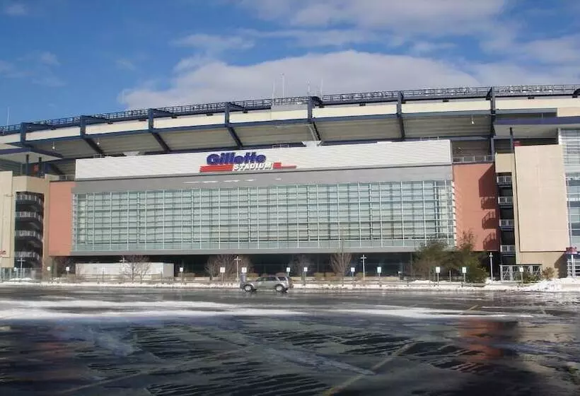 فندق Holiday Inn Express Boston Milford, An Ihg