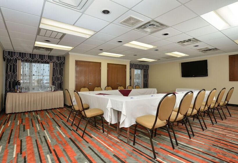 酒店 Holiday Inn Express Boston Milford, An Ihg
