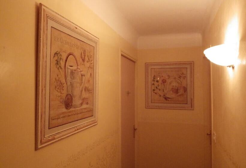 فندق Hôtel Villa Glanum Et Spa