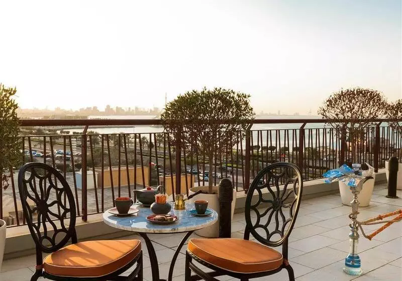 בית מלון כפרי Ibis Kuwait Salmiya